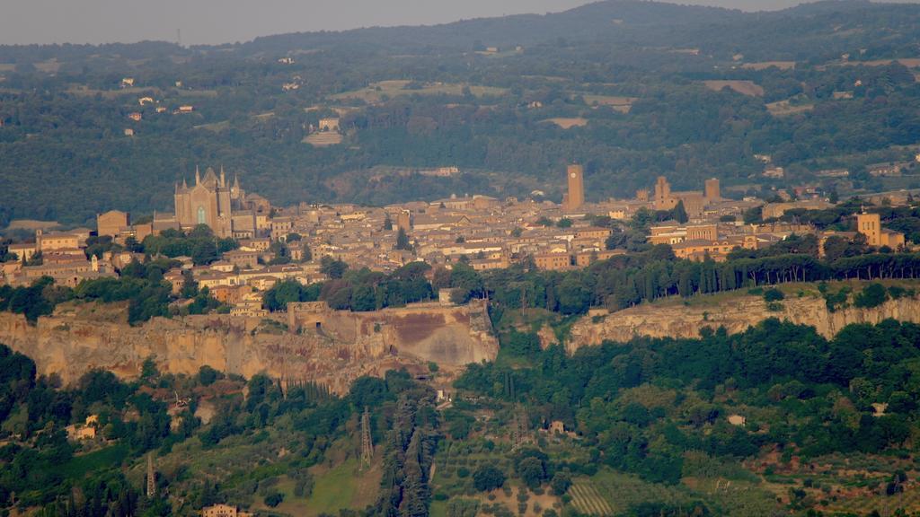 Agriturismo Fattoria Poggio Boalaio Орвието Екстериор снимка